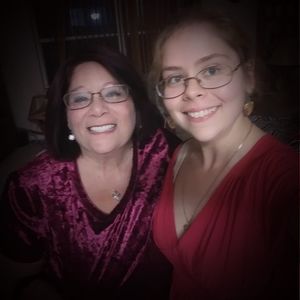 Meet your Posher, Lori